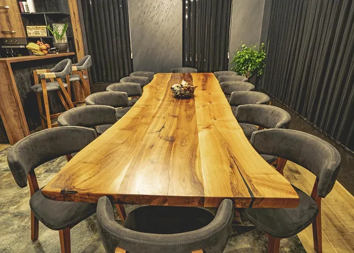 амрита Willa Tsigov Chark